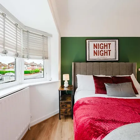 Etihad & Co-op Live 3-bed Free Parking Manchester