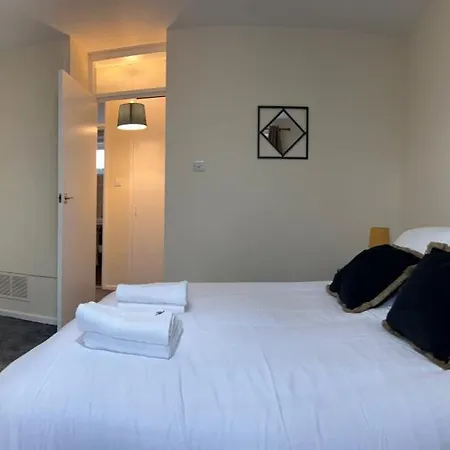 Tatil Evi Welcome To Beauty Haven Short Manchester