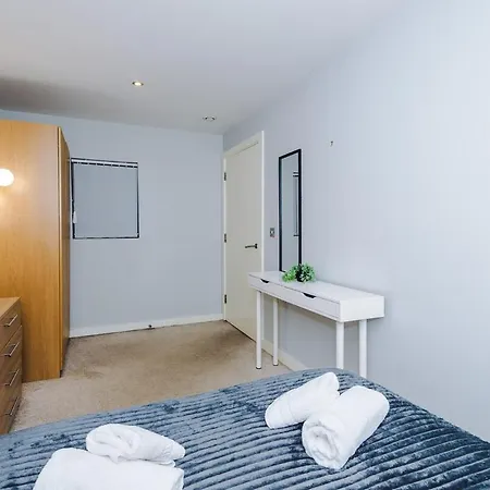 Casa de Férias Modern 2br Sleeps 4 Deansgate