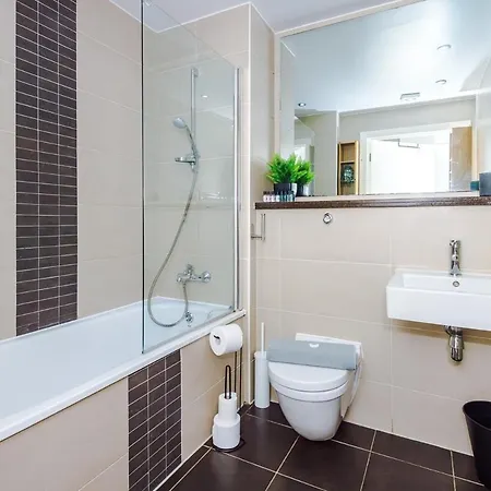 Casa de Férias Modern 2br Sleeps 4 Deansgate Manchester
