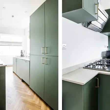 Tatil Evi 4br With Parkingnear Heaton Park Sleeps 10 *