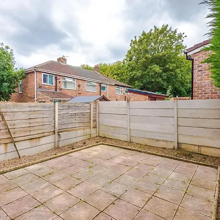 3 Bedroom - Free Parking - Location *