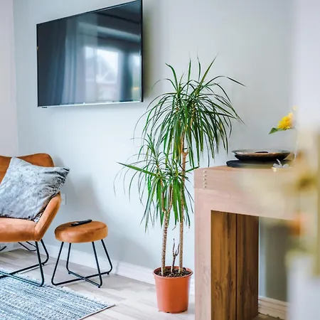Tatil Evi Spacious 6 Bedroom House, With Private Parking Manchester