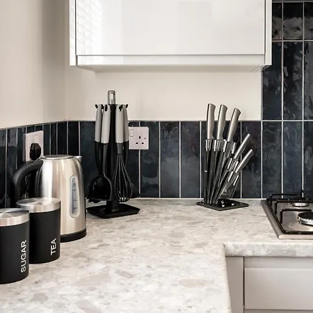 Stylish 2br Home, 10 Mins To Etihad Stadium * Manchester