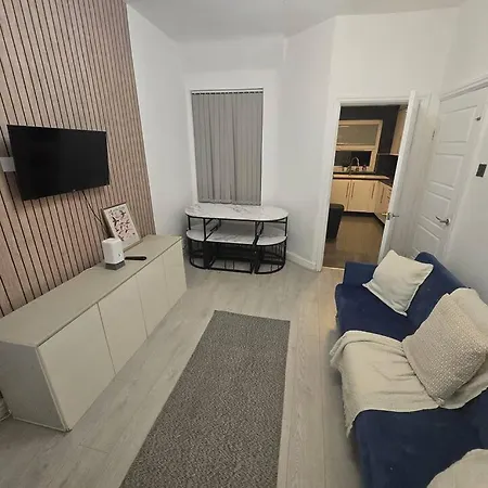 Tatil Evi 4bdr Manchester, Great Location! *