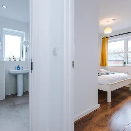 بيت للعطل 5Bed 35Bath Mnthlydisc Bigdriveway Chorlton *