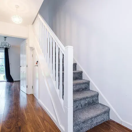 5Bed 35Bath Mnthlydisc Bigdriveway Chorlton * Manchester