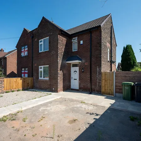 Stylish 2br Home, 10 Mins To Etihad Stadium *