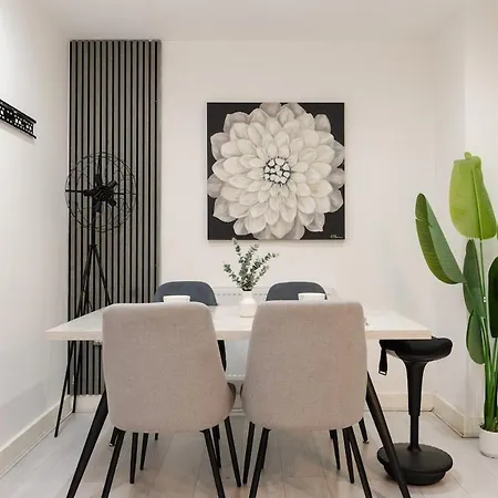 Modern 3-bed W Pool Table N Etihad & Co-op Live * Manchester