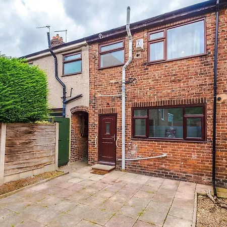 3 Bedroom - Free Parking - Location