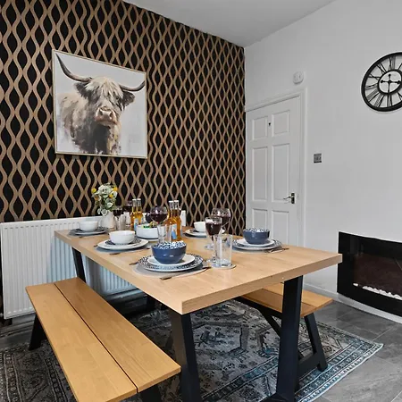 2 Bed Retreat -near Mri Oxford Rd- Sleeps 5 * Manchester