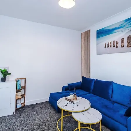 3 Bedroom - Free Parking - Location
