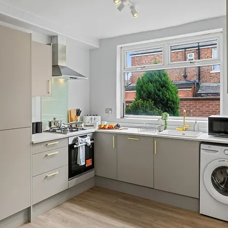 Tatil Evi Stylish 3br Mellor House Close To Old Trafford - Sleeps 5