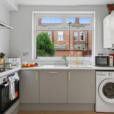 Tatil Evi Stylish 3br Mellor House Close To Old Trafford - Sleeps 5 *