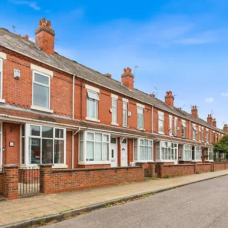 Stylish 3br Mellor House Close To Old Trafford - Sleeps 5 Tatil Evi Manchester