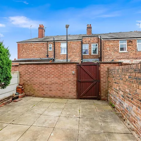 Stylish 3br Mellor House Close To Old Trafford - Sleeps 5 Tatil Evi