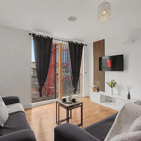 2br Apartment, Centre, Walk Everywhere * Manchester