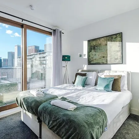 Centre, 3 Bed Penthouse * Manchester