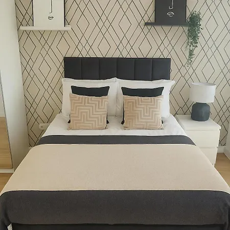 Apartman Stylish Penthouse In With Parking Manchester