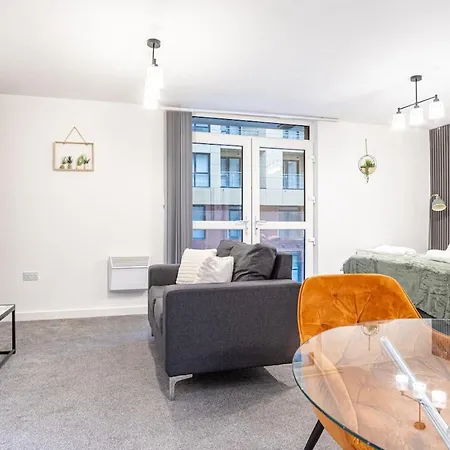 Centre, Studio, Spacious شقة *