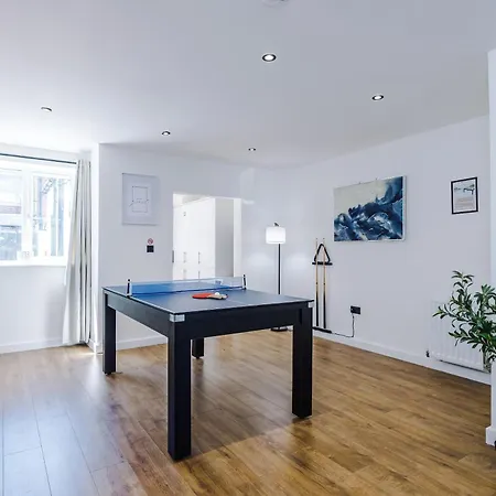 Apartamento Pool Table, 4br, 4bath, Free Parking *