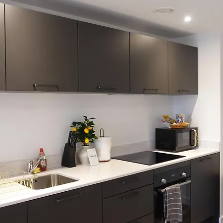 Luxury 1 Bed - Eccles, Апартаменты
