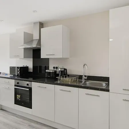 Apartman Modern 2 Bed Flat In Centre And Sleeps 5