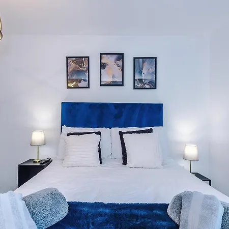 Centre W Balcony & Free Parking Apartamento *