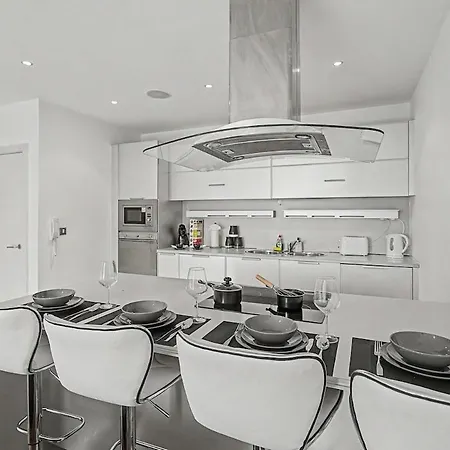 2br Apartment, Centre, Walk Everywhere