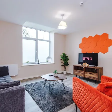 Salford Freepprking Washerdryer Groundfloor * Manchester