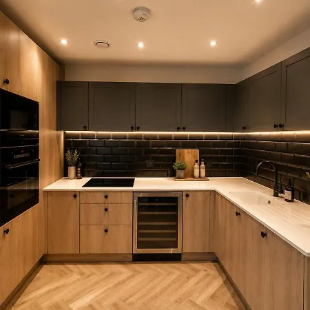 Skyline Luxury Modern 2 Bed * Manchester