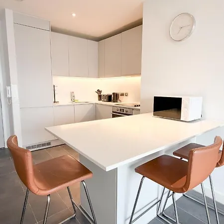 Stylish New 2br 5minao Arena Balcony Gym Apartamento