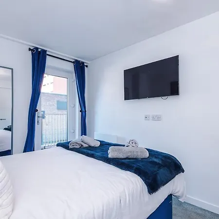 Centre W Balcony & Free Parking