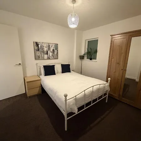 Northern Quarter 2-bed, Sleeps 6 With Balcony Manchester
