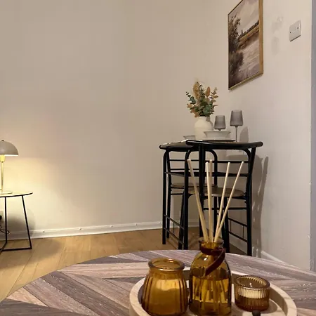 The Monochromatic Nest Apartamento *