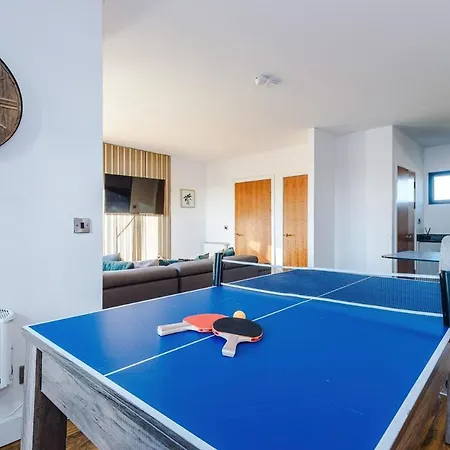 Centre, 3 Bed Penthouse *