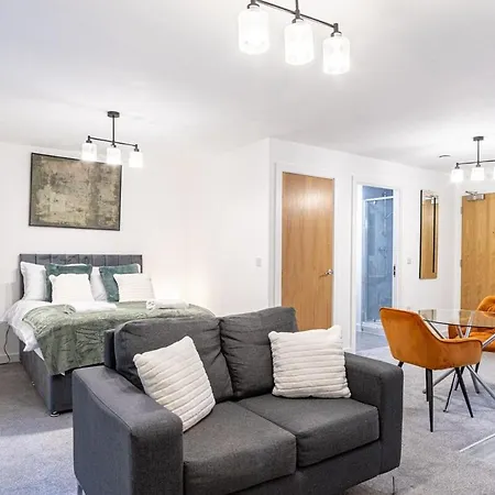 Centre, Studio, Spacious Manchester