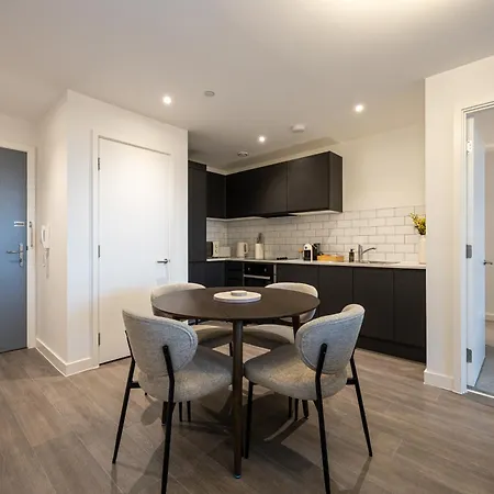 Apartamento Stylish 2br Near Man Utd, Cricket Stadium &