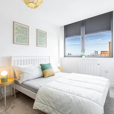 2 Bedroom 5 Minutes From Old Trafford - Free Parking Apartamento *