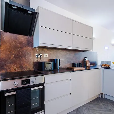 Centre, 3 Bed Penthouse مانشستر