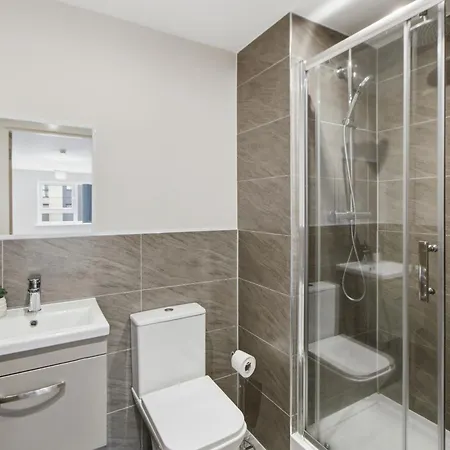 Apartment Sleek 2 Bed Flat In Centre -sleeps 6 Manchester