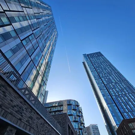 דירה Skyline Luxury Modern 2 Bed