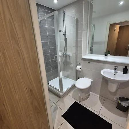 Stylish Penthouse In With Parking Apartman