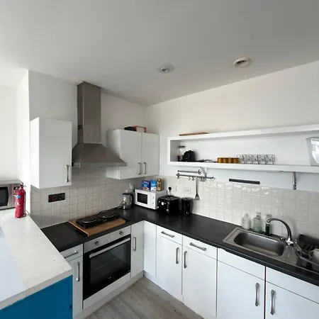 Apartamento Centre 2 Bed Flat Prime Location *