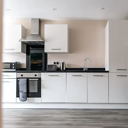 Apartamento Modern 2-bed Ensuite In The Baileys