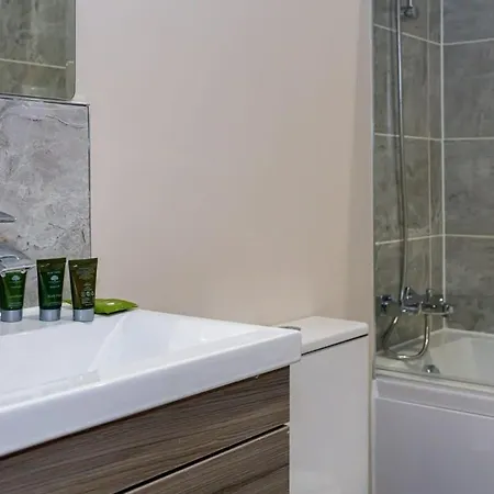 Spacious & Contemporary 1bed * Manchester