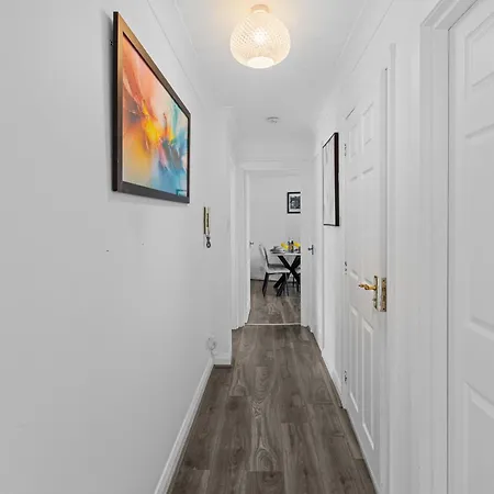 2br Long Perks Free Parking Prime Spot * マンチェスター
