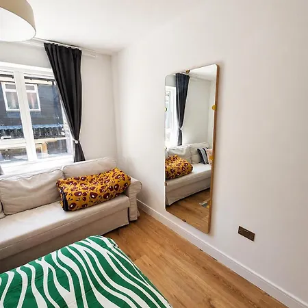 شقة Contemporary Comfort - Sleeps 6 مانشستر
