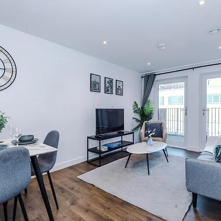 Centre W Balcony & Free Parking * Manchester