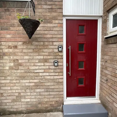 Stylish Near Centre Апартаменты *